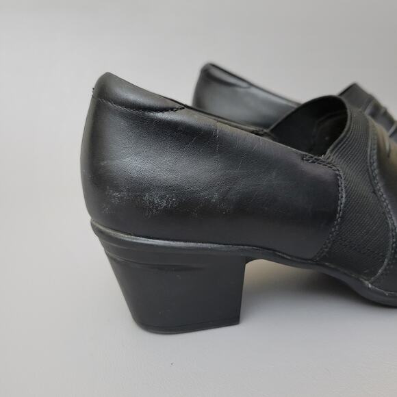 Clarks Collection Emslie Chara Heeled Loafer Womens 8 M Black Leather Slip On - Picture 4 of 10